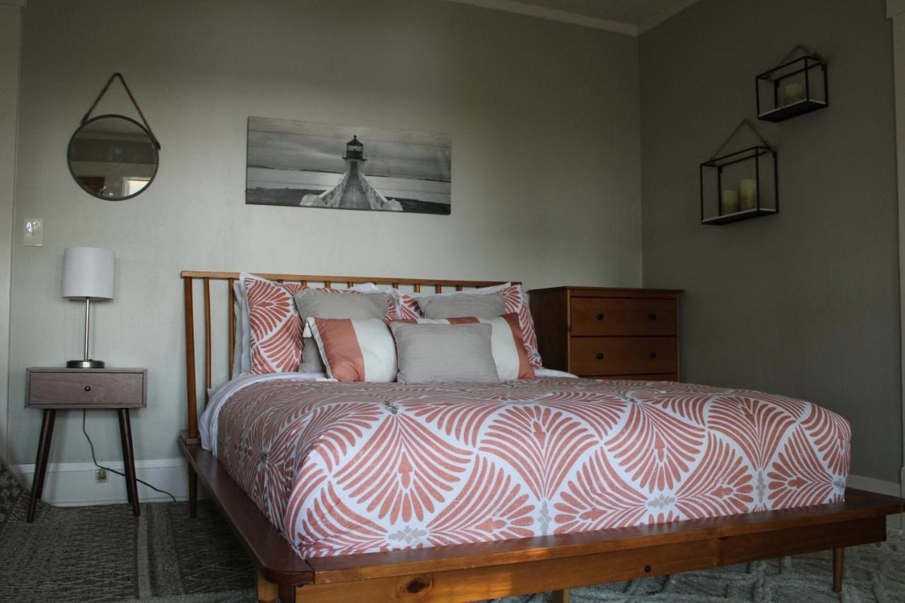 The Hillside B&B. Home W/ Breakfast Service! Wisconsin Dells Exteriör bild